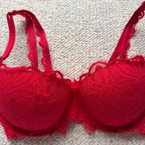 Victoria's Secret Vibrant Red Lace Bra